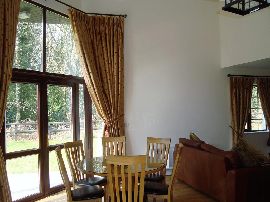 Lough Rynn Self Catering Villa Mohill Exterior foto